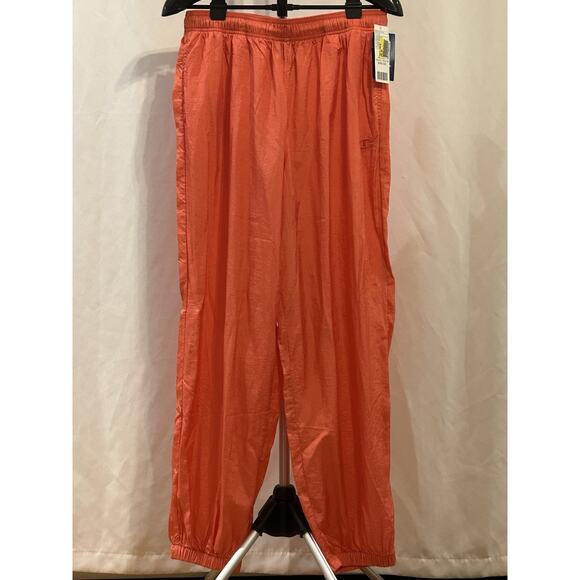 NWT Champion/ Urban Outfitters Coral Heat Windbreaker Pants Women's size M - Picture 1 of 5